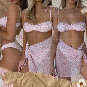 437 x THAT'S SO SABOTAGE Bikini Set (unworn)
